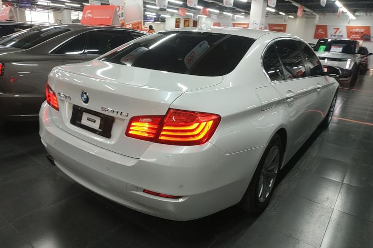 Used BMW 5 Series 2017 520Li Elegant Edition
