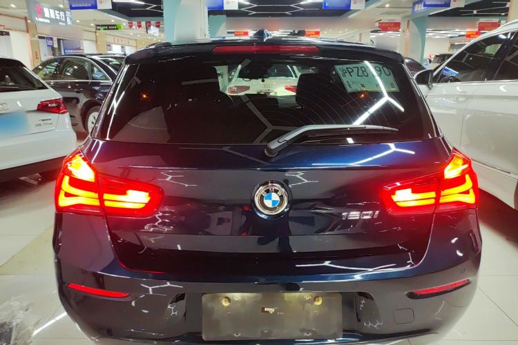 Used BMW 1 Series 2015 120i Leading Model

