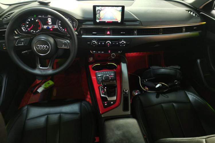 Used Audi A4L 2018 30th Anniversary Edition 40 TFSI Trendy Model