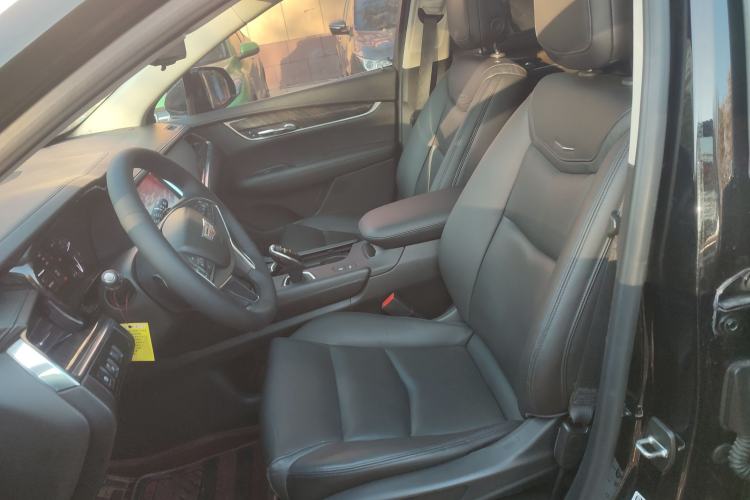 Used Cadillac XT5 2016 25T Luxury Model
