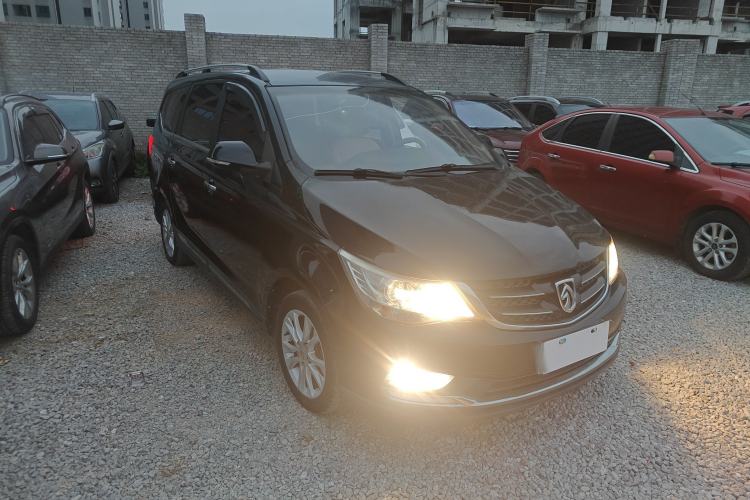 Used Baojun 730 2016 1.5L Manual Comfort Version 7 Seats China V Emission Standard
