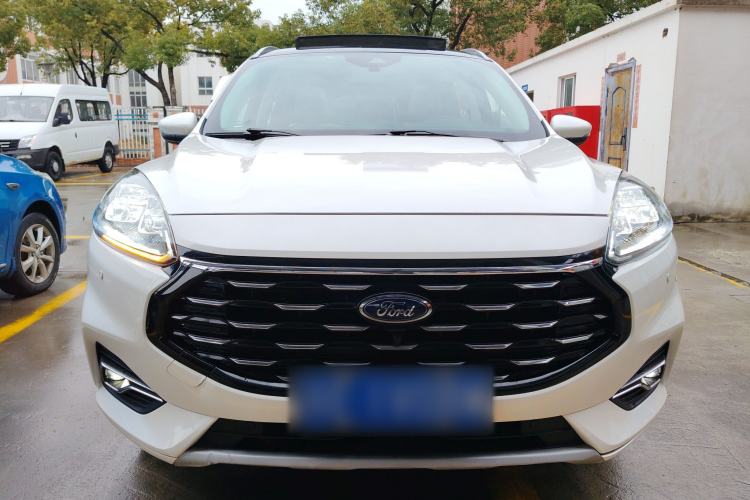 Used Ford Escape 2020 EcoBoost 245 Four-Wheel Drive Luxury Edition