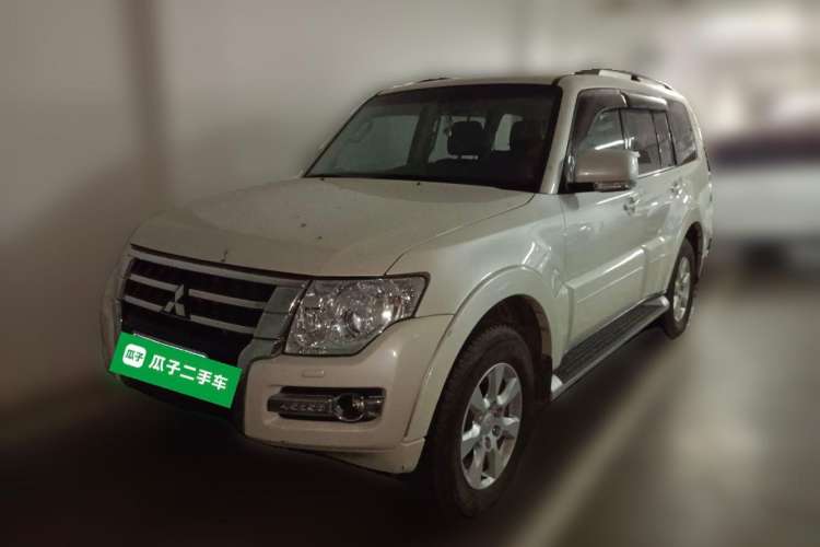 Used Mitsubishi Pajero 2019 3.0L Automatic Comfort Edition