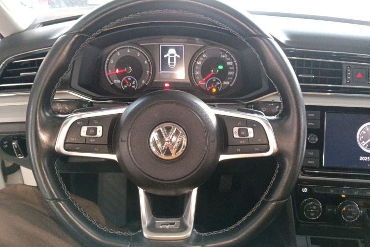 Used Volkswagen Lamando 2019 280TSI DSG Comfort Edition China V Standard
