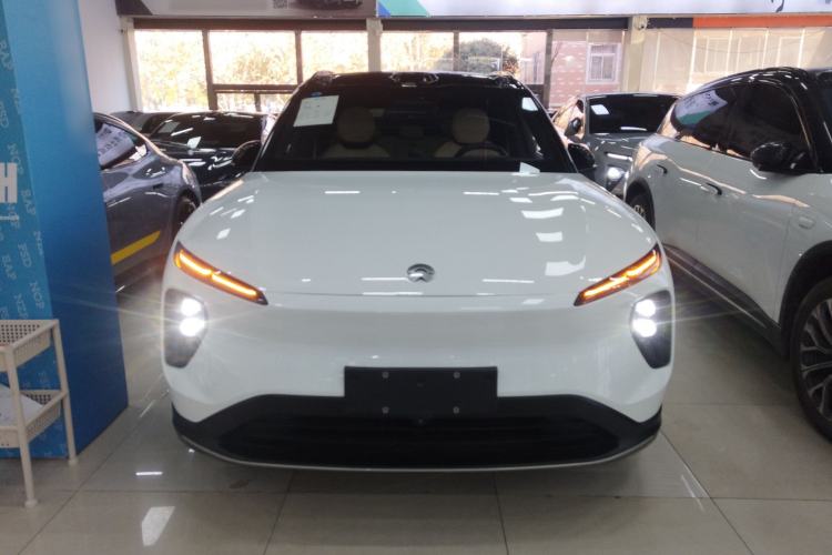 Used Nio ES6 2023 75 kWh
