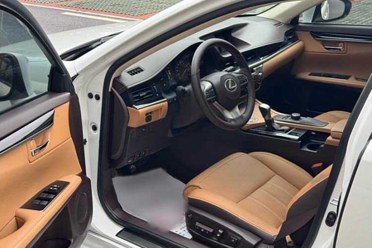 Used Lexus ES 2015 200 Elite Edition