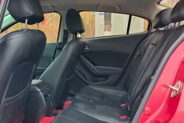 Used Mazda Mazda 3 Axela 2017 Sedan 1.5L Automatic Luxury Model Emission Standard China V
