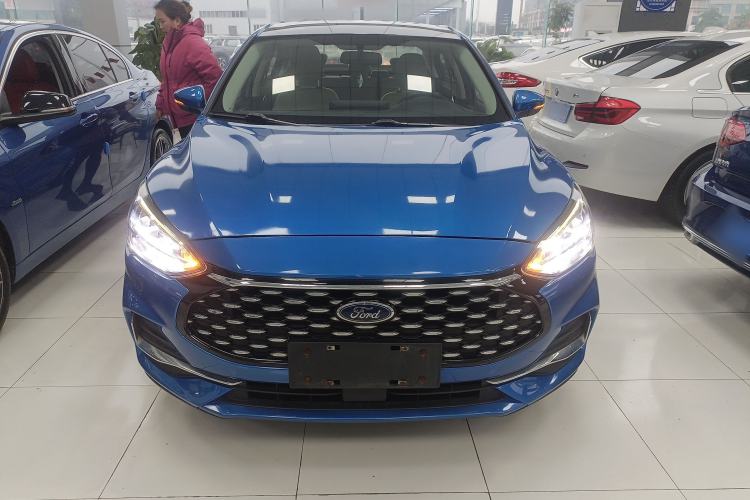 Used Ford Focus 2021 Sedan EcoBoost 180 Automatic Trendy Model