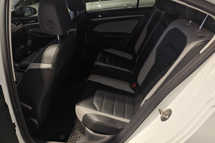 Used Volkswagen Bora 2023 300TSI DSG Prestige Edition