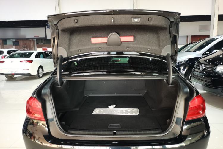 Used BMW 5 Series New Energy 2020 Mileage Upgrade Version 530Le Pioneer Edition
