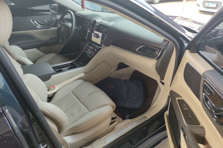 Used Lincoln Continental 2017 2.0T Two-Wheel Drive Deluxe Edition