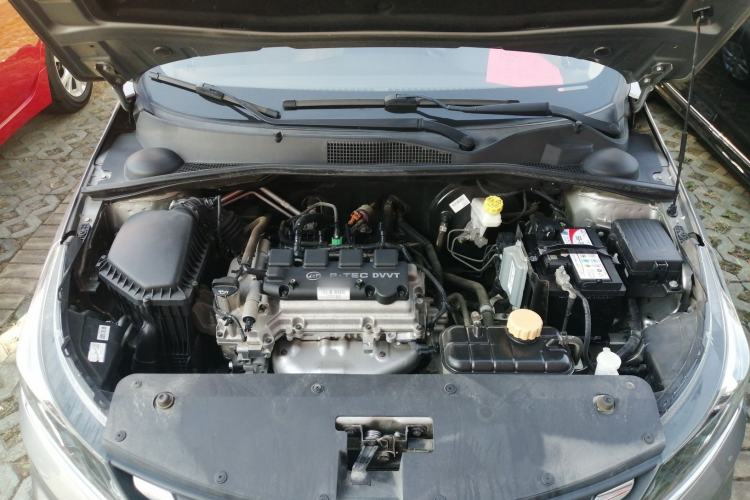 Used Baojun 310W 2017 1.5L Manual Fashion Model China V
