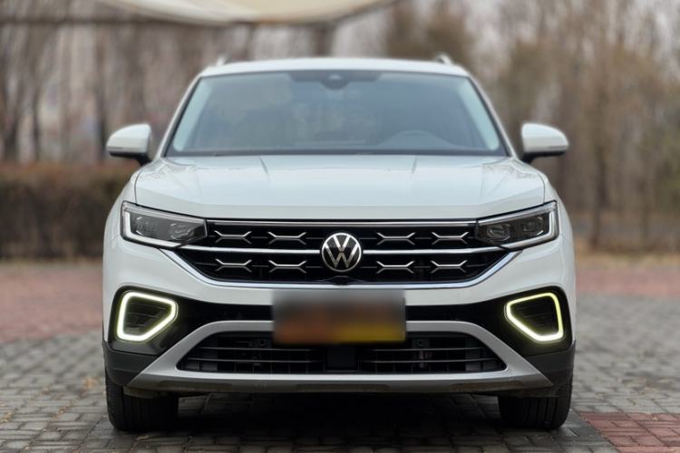 Used Volkswagen Tayron 2023 300TSI Two-Wheel-Drive Luxury Plus Advanced Edition
