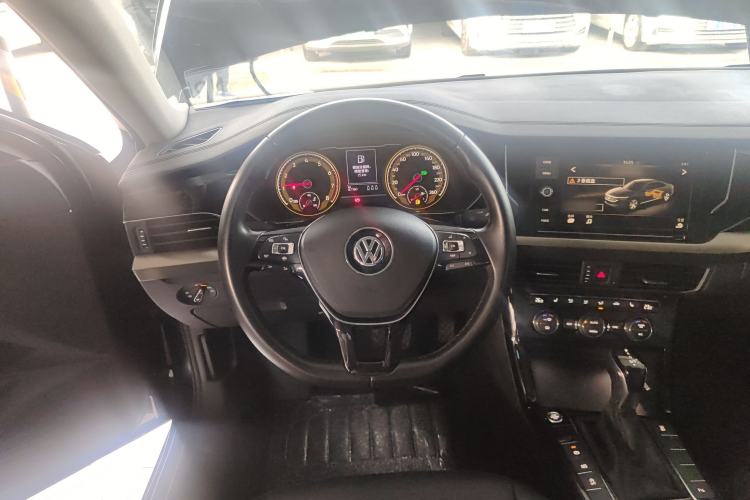 Used Volkswagen Passat 2019 330TSI Elite Edition China VI
