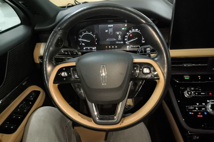 Used Lincoln Corsair 2021 2.0T Two-Wheel-Drive Luxury Edition