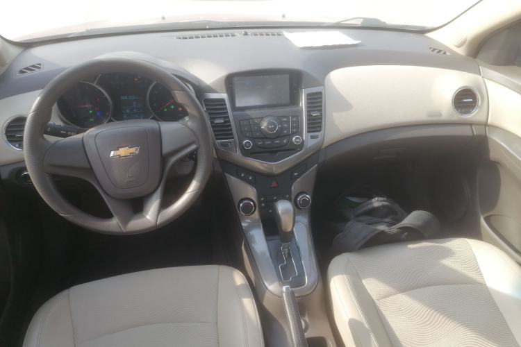Used Chevrolet Cruze 2015 1.5L Classic SE AT
