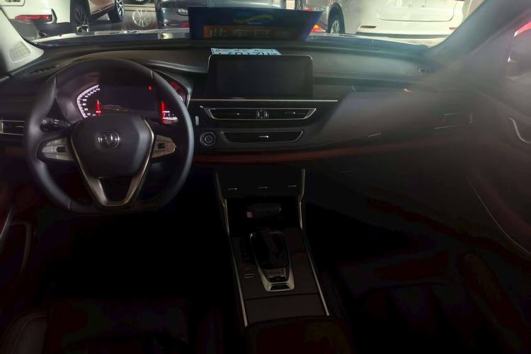 Used Changan CS75 2023 Enjoy Edition 1.5T DCT Prestige Version
