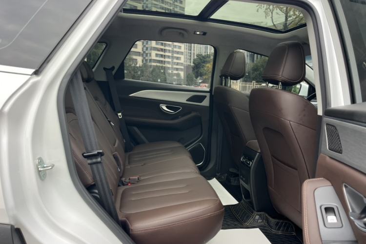 Used Jetour X90 PLUS 2024 1.6TD DCT Z-Enjoy Edition 7-Seater
