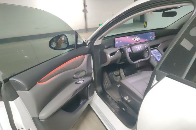 Used  LS6 2025 Long-Range Lingxi Intelligent Driving Edition
