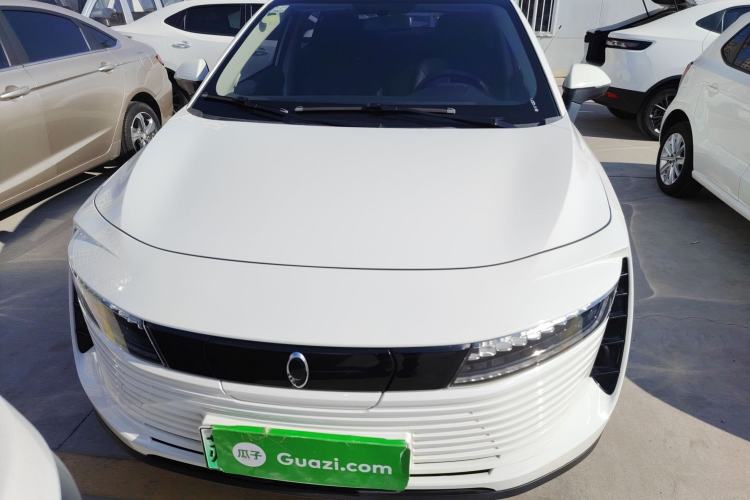 Used ORA iQ 2018 High-Range Version Smart Connectivity Model