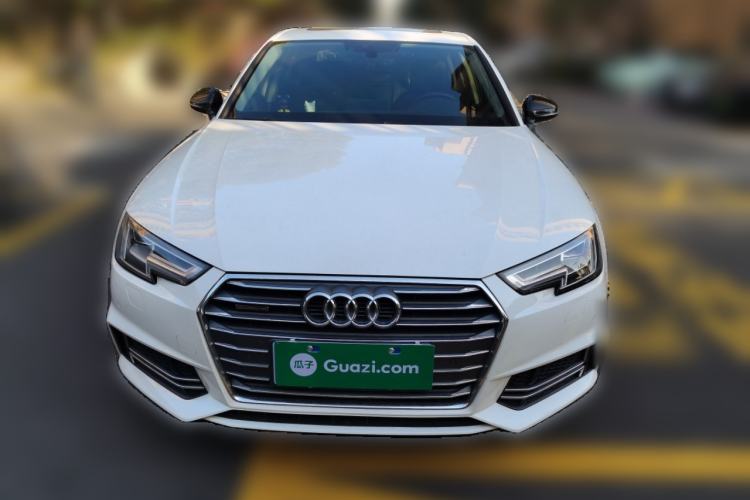 Used Audi A4L 2018 30th Anniversary Edition 40 TFSI Sport Edition