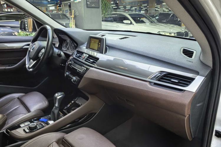 Used BMW X1 2018 sDrive18Li Luxury Model
