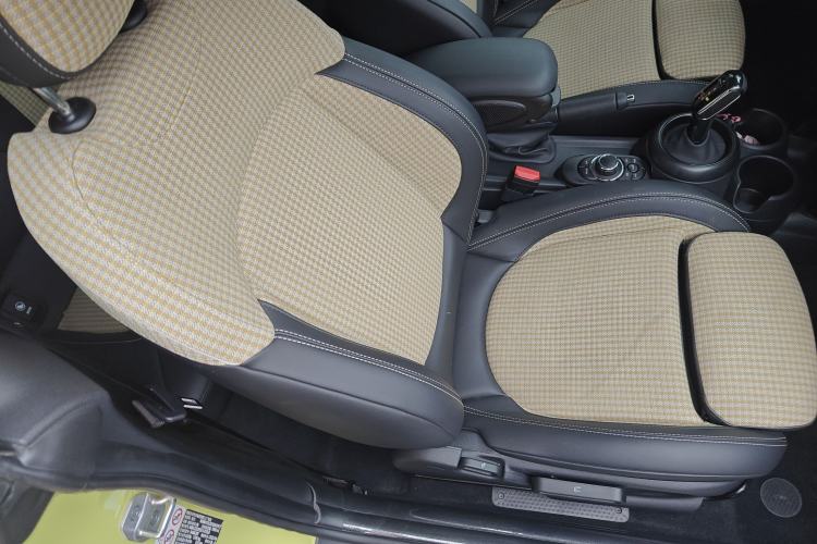 Used  MINI 2023 Second Facelift 2.0T COOPER S CABRIO Artist
