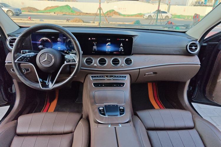 Used Mercedes-Benz E-Class New Energy 2022 Facelift E 350 e L Plug-in Hybrid Sedan
