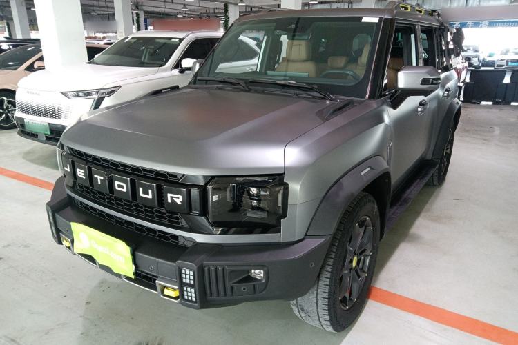 Used JETOUR Traveler 2023 2.0T All-Wheel Drive CrossPRO+