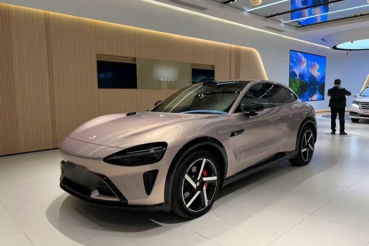 Used  YU7 2025 Ultra-Long Range High-Performance All-Wheel-Drive Max Edition