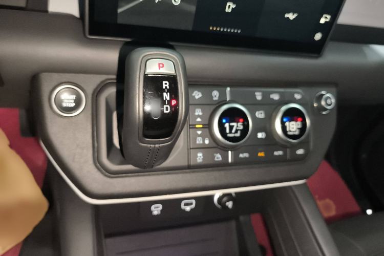 Used Land Rover Defender 2024 110 3.0T P400 XS