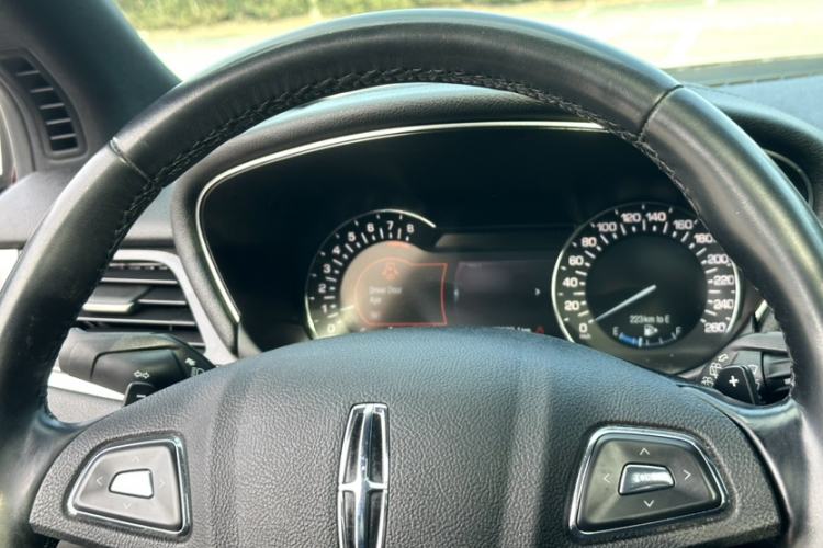 Used Lincoln MKC 2019 2.0T Two-Wheel Drive Luxury Edition China VI Standard
