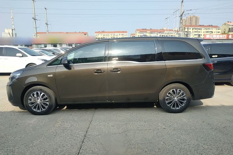 Used Buick GL8 2022 Land Cruiser Executive Class 652T Comfort Model
