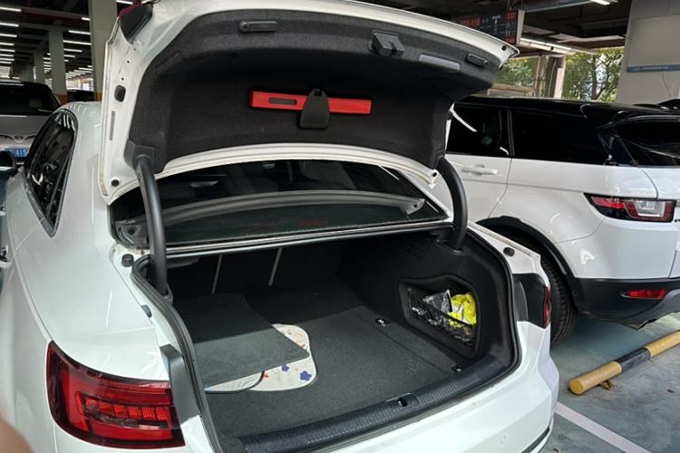 Used Audi A4L 2018 30th Anniversary Edition 45 TFSI quattro Individual Sport Edition
