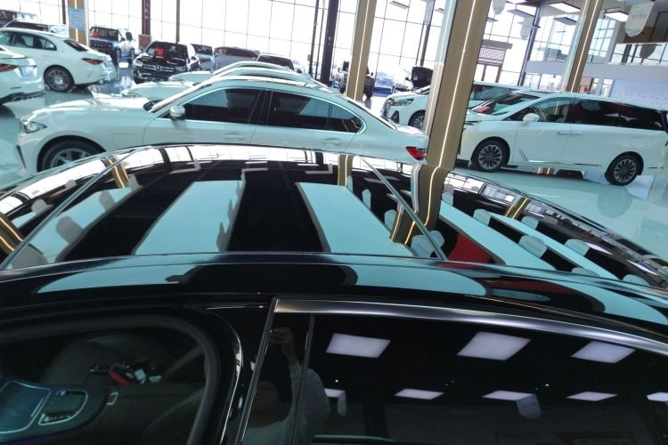 Used Mercedes-Benz E-Class 2020 Restyled E 300 L Sporty and Stylish Edition