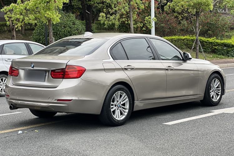 Used BMW 3 Series 2014 320Li Fashion Model
