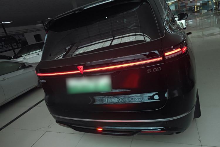 Used  S09 2025 Four-Wheel-Drive Ultra
