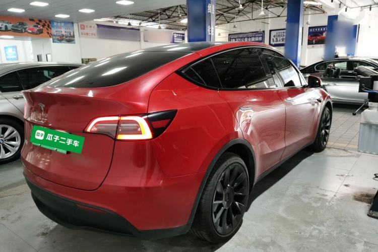 Used Tesla Model Y 2021 Long-Range All-Wheel-Drive Version
