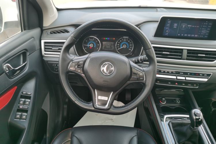 Used Dongfeng Fengon 580 2021 Revised ☆ Star Edition 1.5T Manual Luxury Version