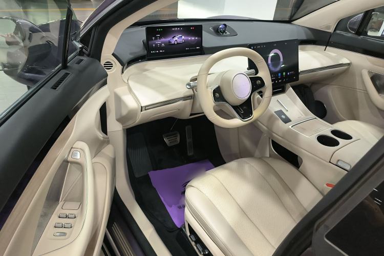 Used Hima Luxeed R7 2024 All-Electric 736 km Ultra