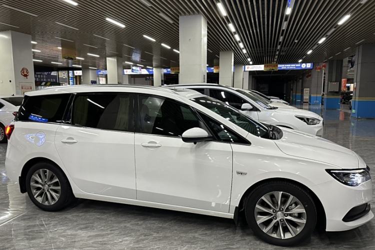 Used Buick GL6 2021 323T Mild Hybrid Connect Luxury Model
