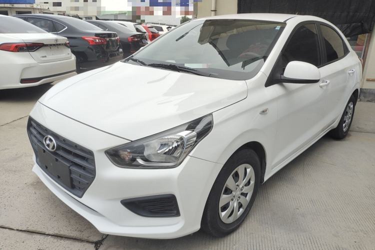 Used Hyundai Verna 2017 1.4L Manual Refreshed Version China V Standard

