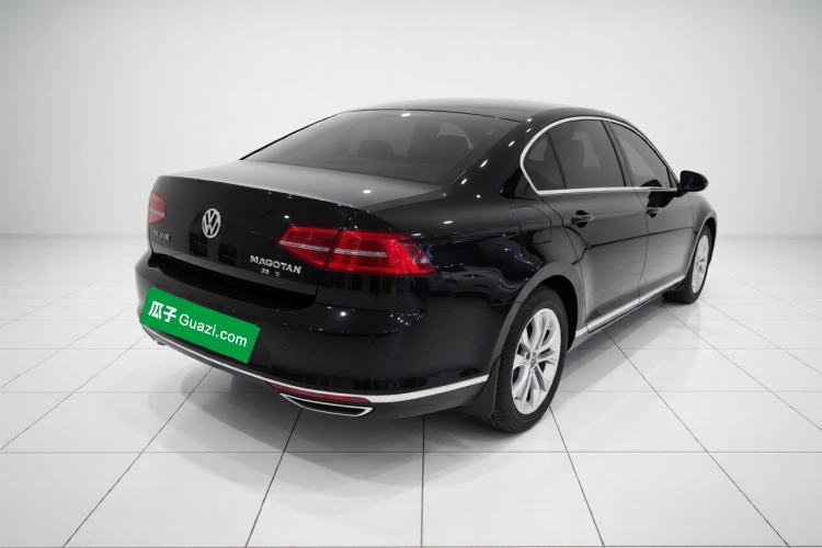 Used Volkswagen Magotan 2018 330TSI DSG Luxury Model
