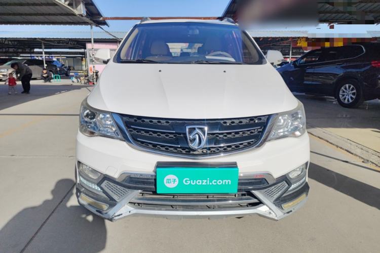 Used Baojun 730 2016 1.5T Manual Luxury Edition 7 Seats
