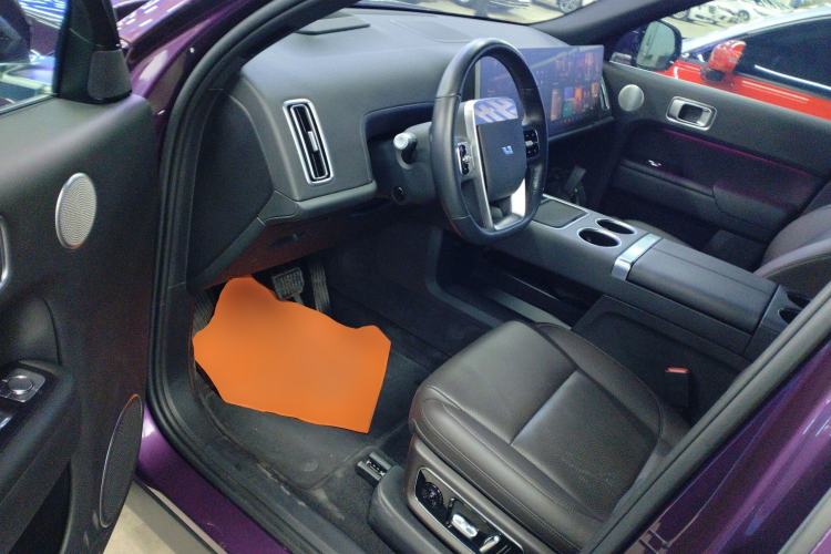 Used Li Auto L8 2023 Air model