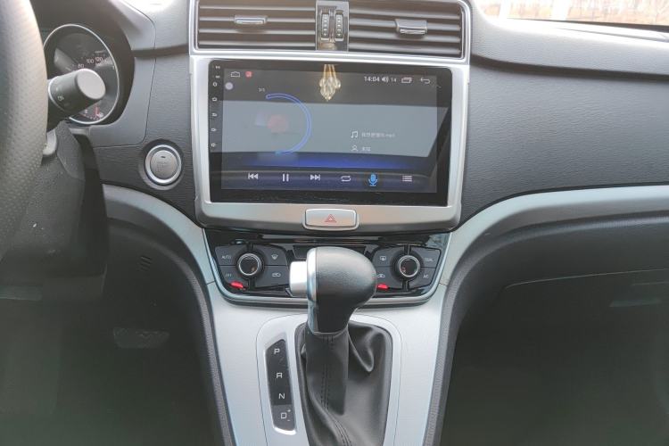 Used Haval M6 2019 1.5T DCT Two-Wheel Drive Value Edition China VI Standard
