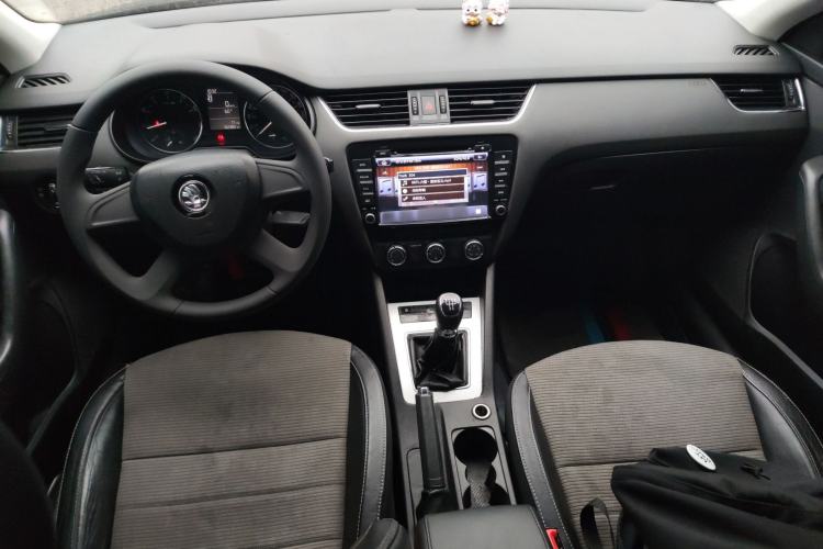 Used Skoda Octavia 2015 1.6L Manual Yijie Edition