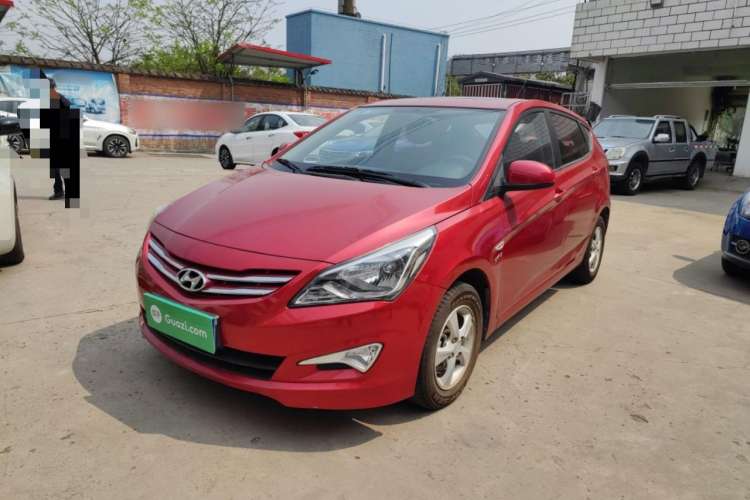 Used Hyundai Verna Ray 2016 1.4L Automatic Leading-Edge GLX
