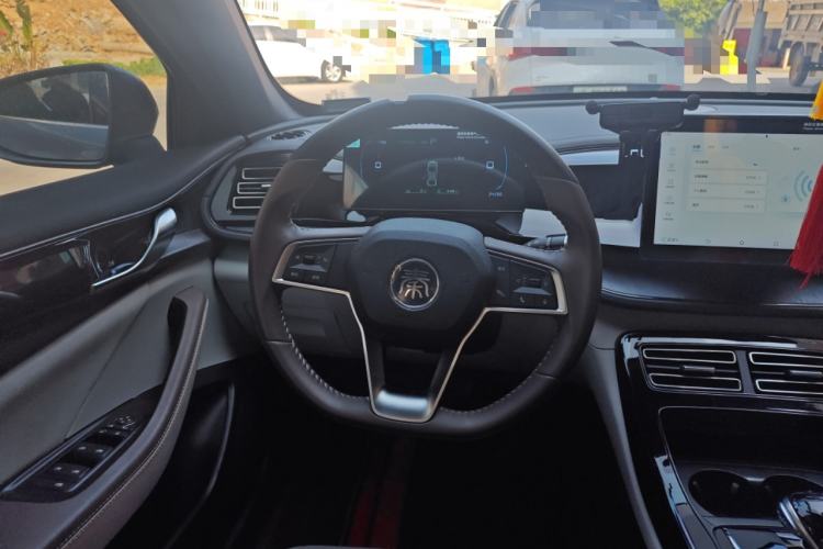 Used BYD Qin PLUS 2024 HONOR Edition DM-i 55KM Leading Model