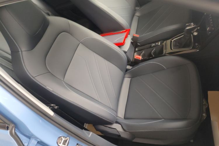 Used Volkswagen Tharu 2025 NewRui 300TSI Prestige Edition